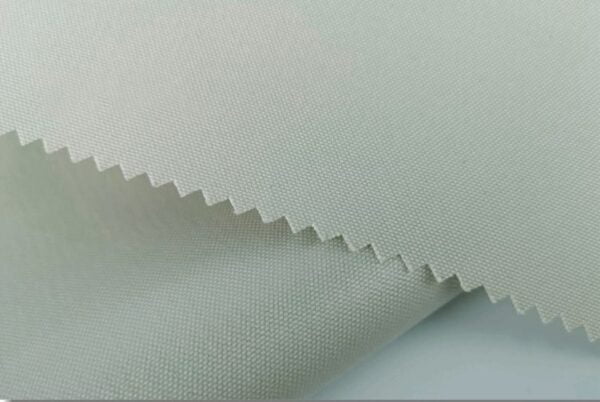 Solution Dyeing Encrypted Polyester 600D Oxford Fabric