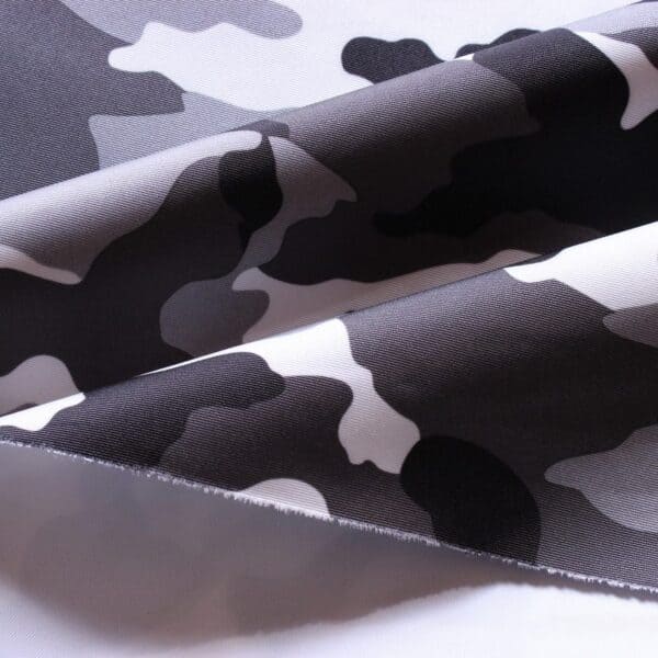 Polyester 320D Taslan Breathable PU Coated Camouflage Fabric - Image 4