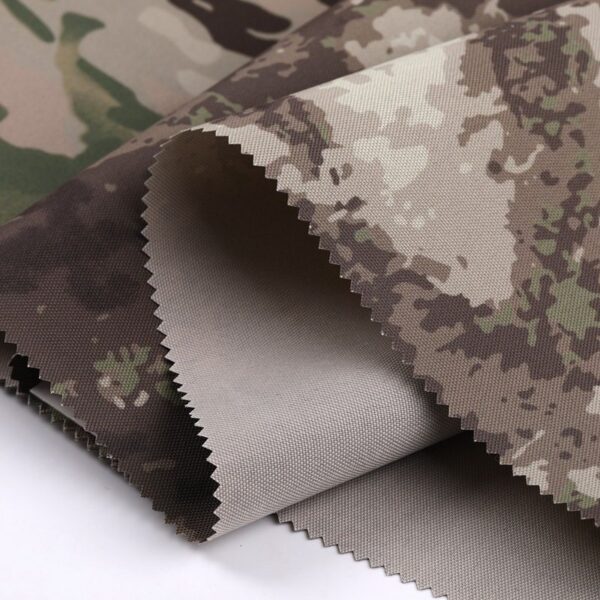 Polyester 600D Camouflage Oxford - Image 3