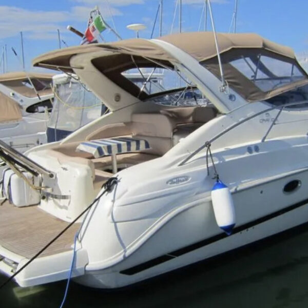 Solution-Dyed Acrylic Fabrics For Boat Cover - Image 7